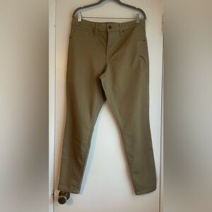 Universal Thread‎ High Rise Jeggins Size 12/31S